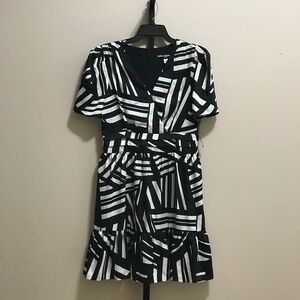 Karl Lagerfeld Short Sleeve Surplice Mini Dress - Size 8
